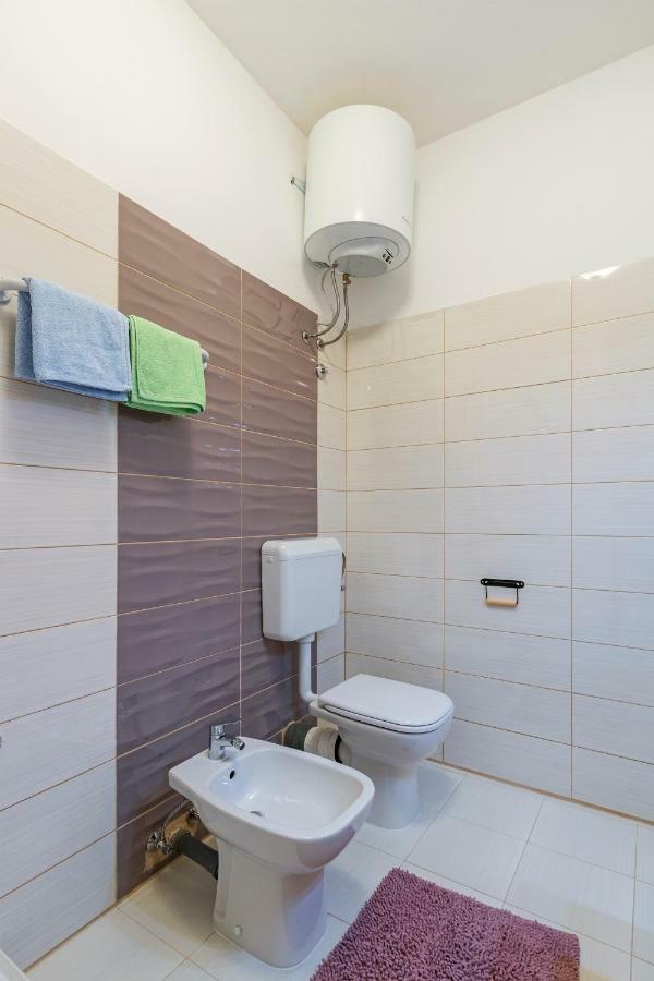 Apartment Danijela I Pula Exterior foto